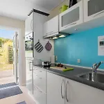 Amazing In With House Sea View Apartmán *