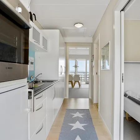 Cozy Apartment In Allinge With Wifi Allinge-Sandvig