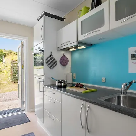 Cozy Apartment In Allinge With Wifi Apartman *